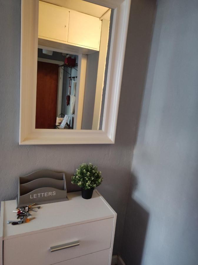 Single Room No.3 In The Very Center Of Warsaw Varsóvia Exterior foto